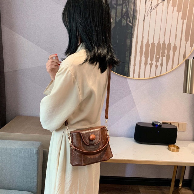 modistly Trendy Fashion Bucket Bag Large Capacity PU Leather Handbag