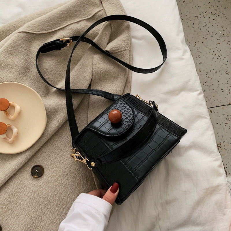 modistly Trendy Fashion Bucket Bag Large Capacity PU Leather Handbag